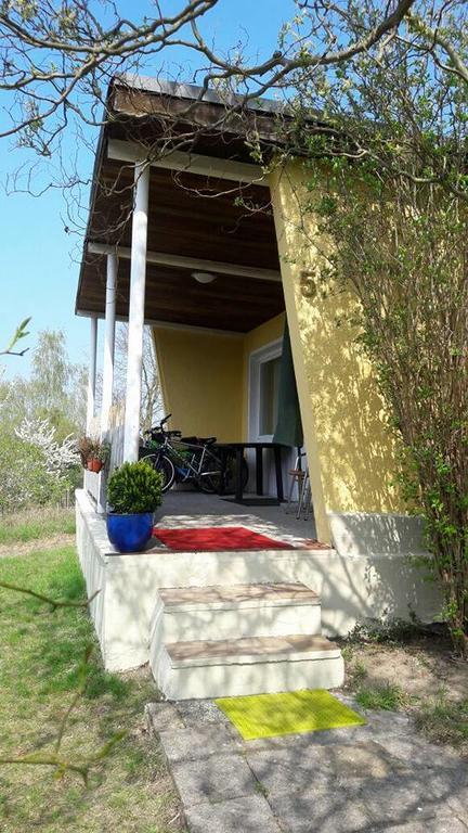 Bungalows Zur Alten Faehre Werder  Exterior foto